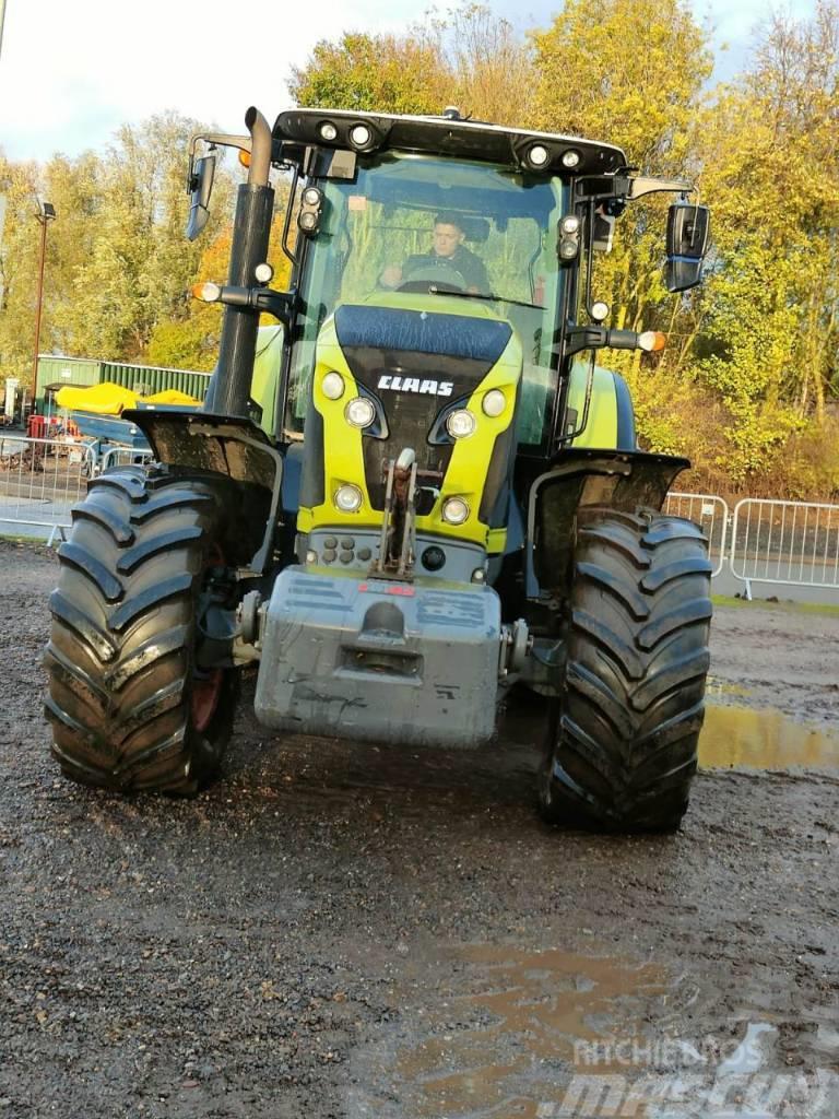 CLAAS Axion 830 Cmatic Traktorer