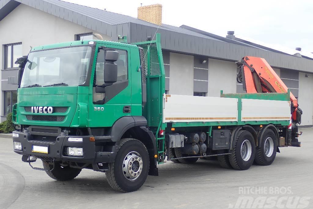 Iveco Trakker 360 Lastbil med kran