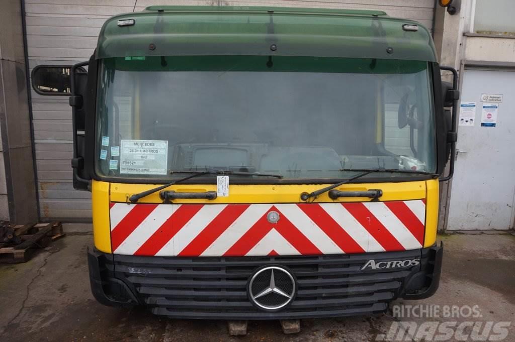 Mercedes-Benz ACTROS F07 MP1 RECHTS STUUR Kabiner og interiør