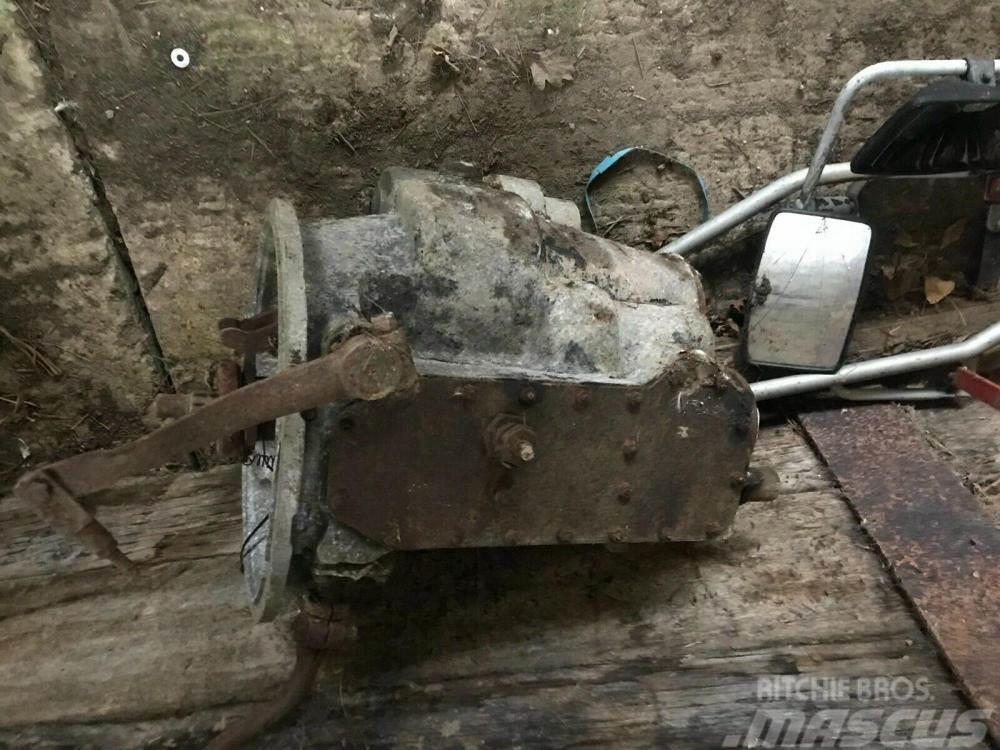 Foden Gearbox with pump vintage £500 plus vat £600 Andet tilbehør