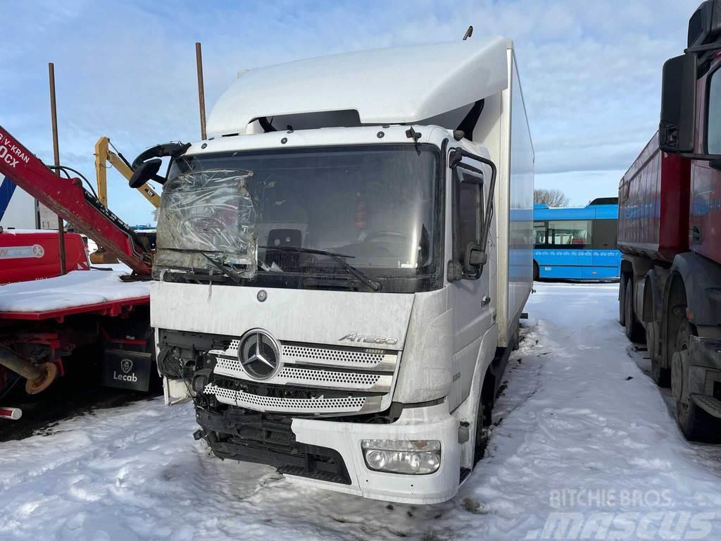 Mercedes-Benz FOR PARTS ATEGO / ENGINE SOLD / G 90-6 GEARBOX Chassis og suspension