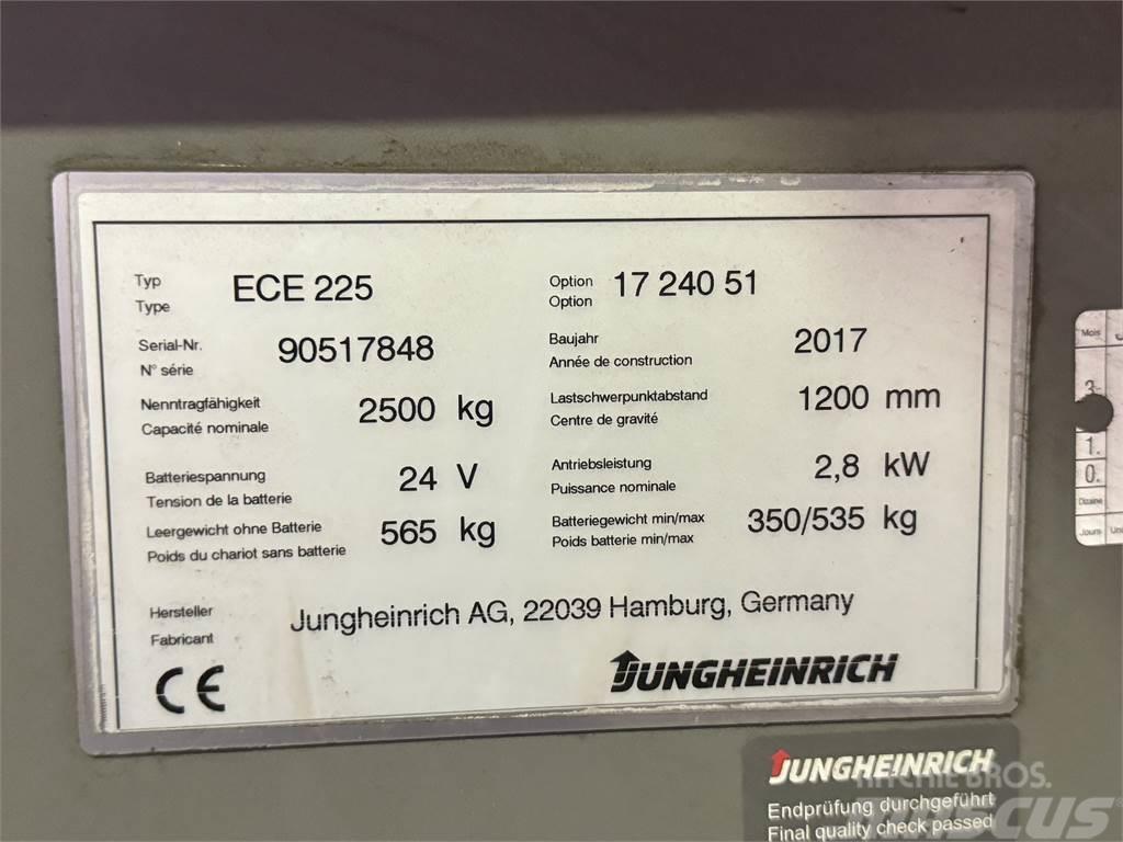 Jungheinrich ECE 225 - BJ. 2017 - NUR 3.703 - SONDERPREIS Minigravemaskiner