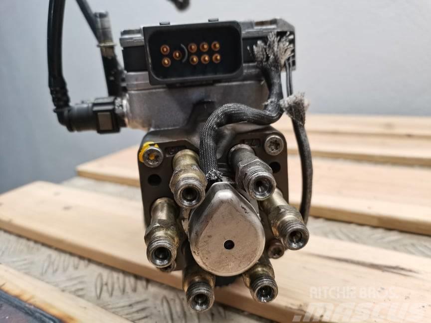 New Holland TM 190 {Bosch WDX VP30}injection pump Motorer