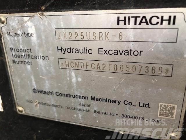 Hitachi ZX225USRK-6 Gravemaskiner på larvebånd