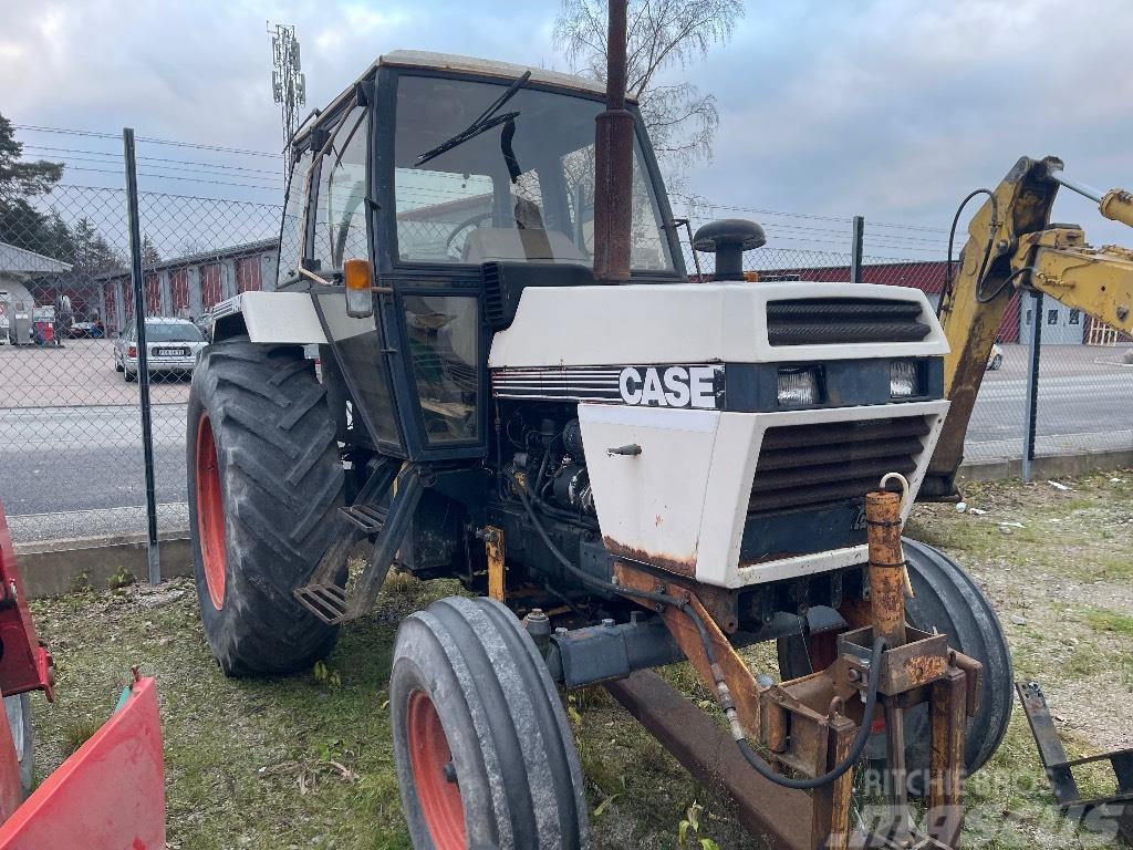 CASE 1494 Hydrashift med snöplog Traktorer