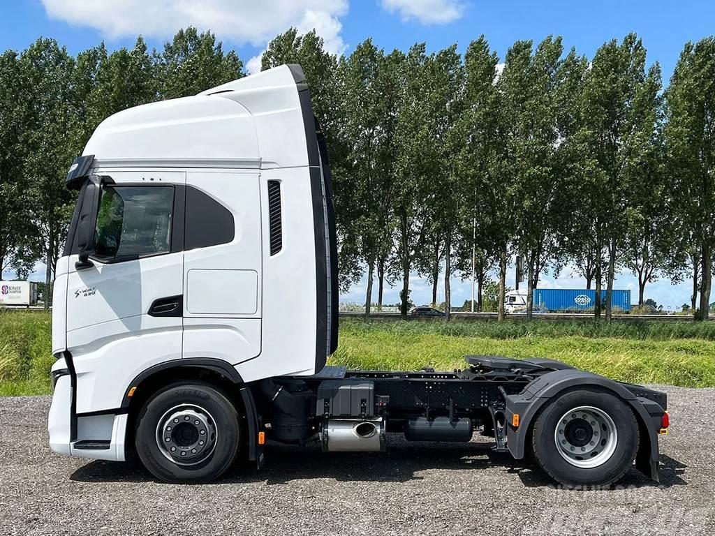 Iveco S-WAY AS440S43T/P AT Tractor Head (8 units) Trækkere