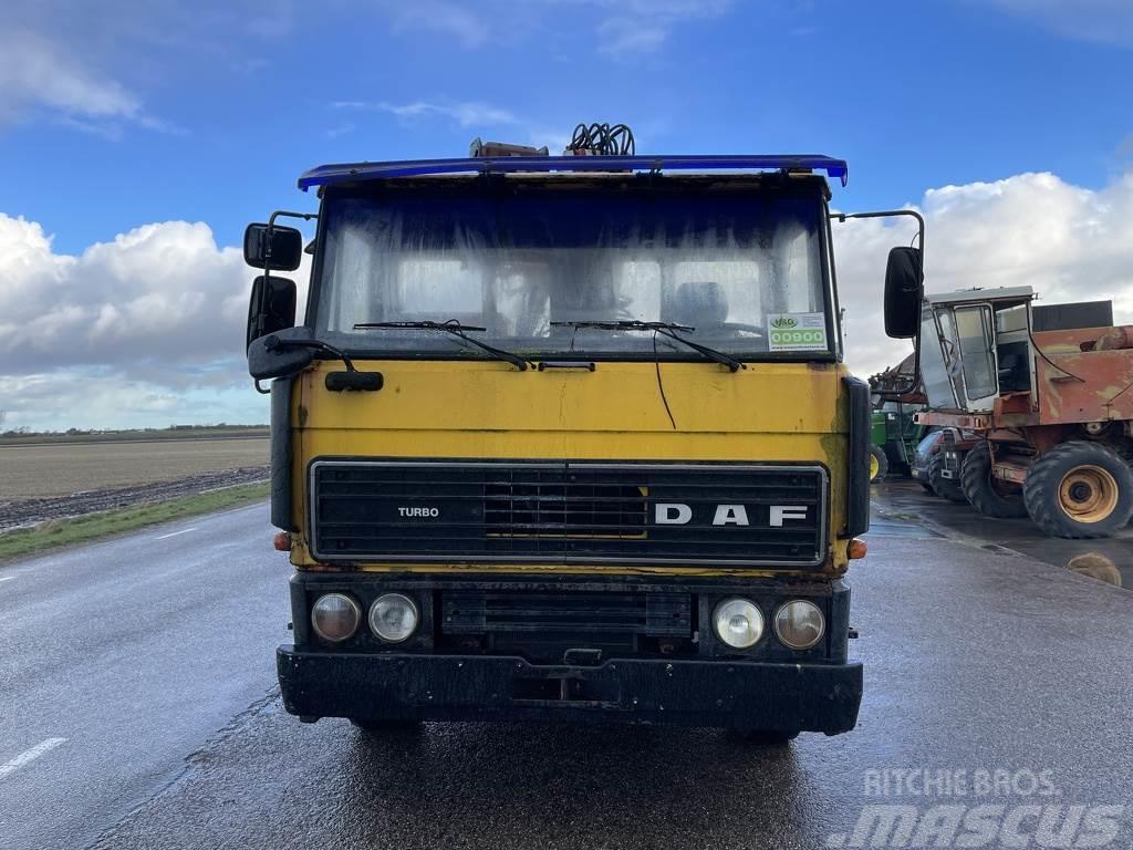 DAF 2100 Lastbil med lad/Flatbed