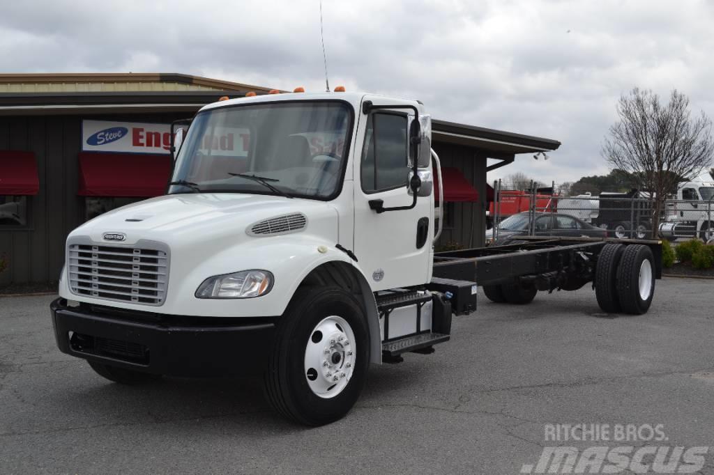 Freightliner Business Class M2 106 Chassis