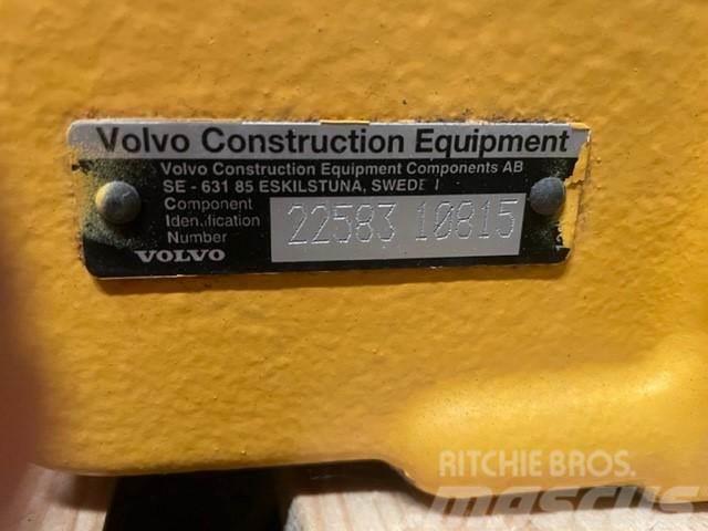Volvo G990 Gear