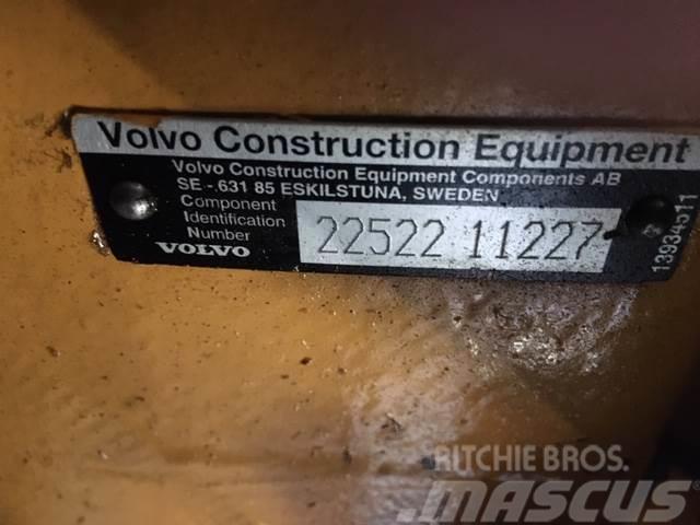 Transmission ex. Volvo L180E snr. 6140 Gear