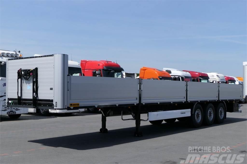 Wielton  Semi-trailer med lad/flatbed