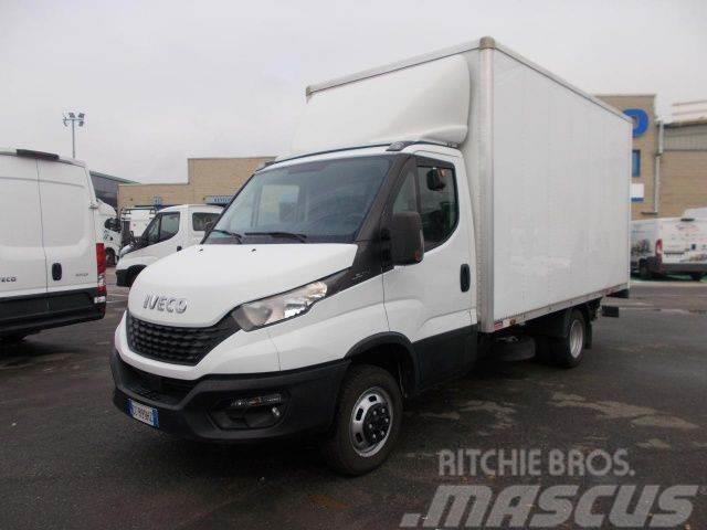Iveco DAILY 35C14 - 4100 Fast kasse