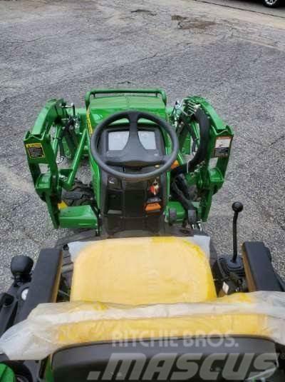 John Deere 1025R TLB Kompakte traktorer