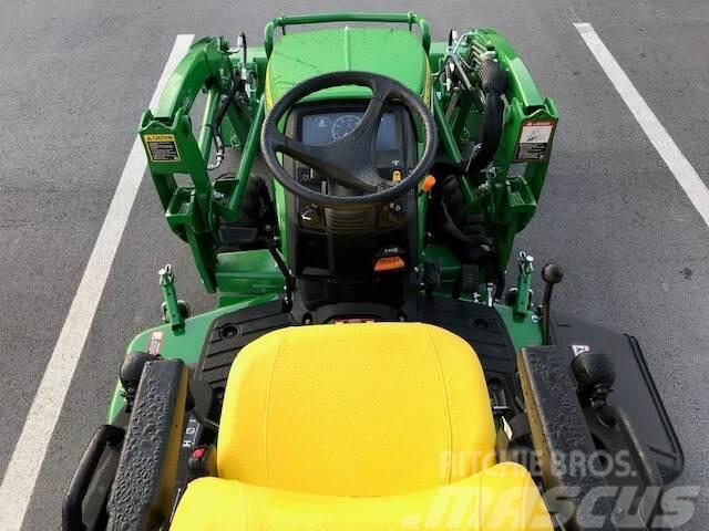 John Deere 2025R Kompakte traktorer