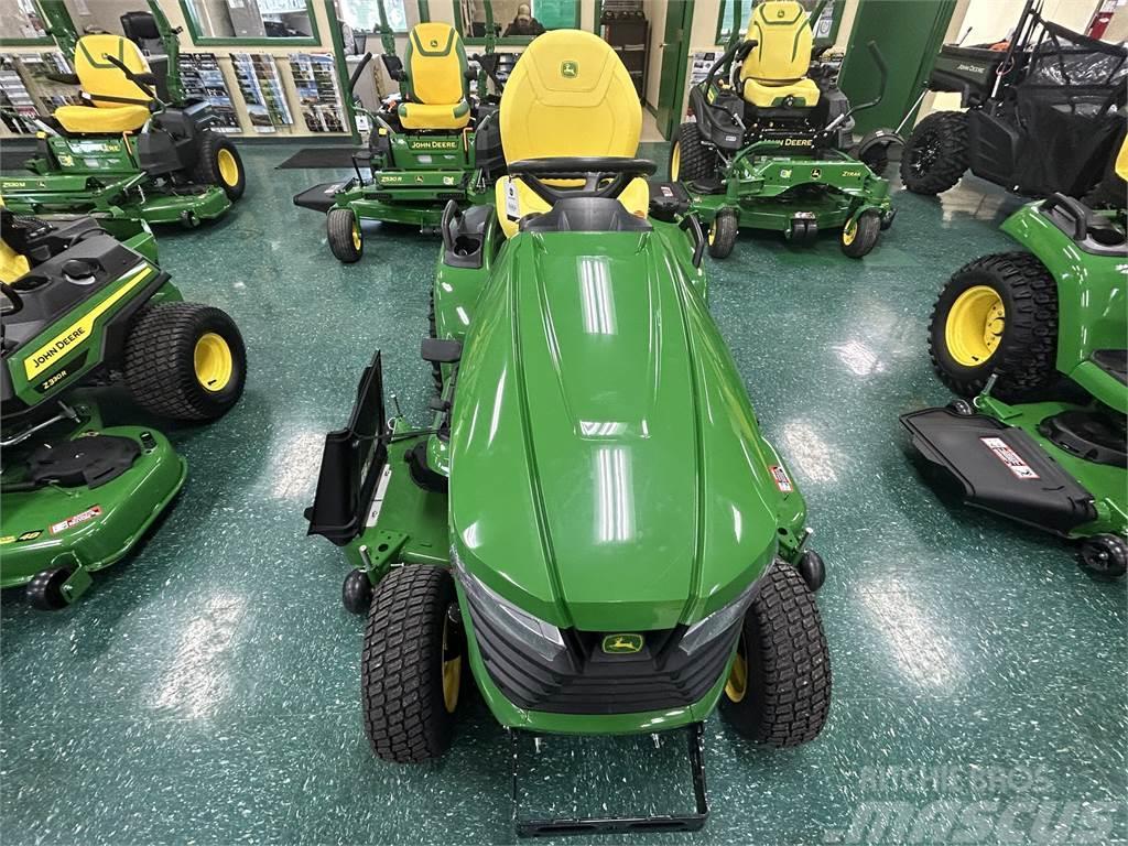 John Deere X590 Kompakte traktorer