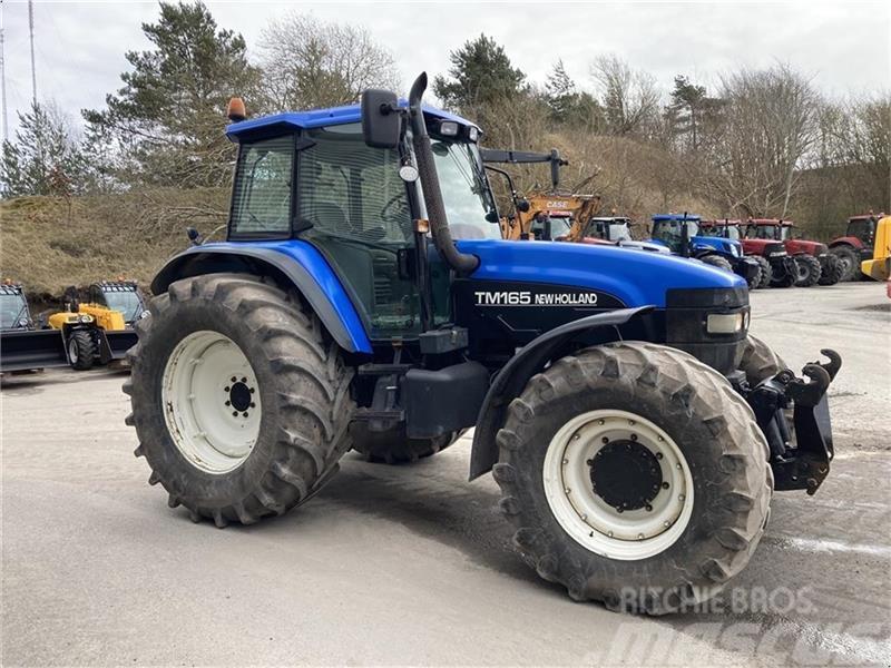 New Holland TM165 Traktorer