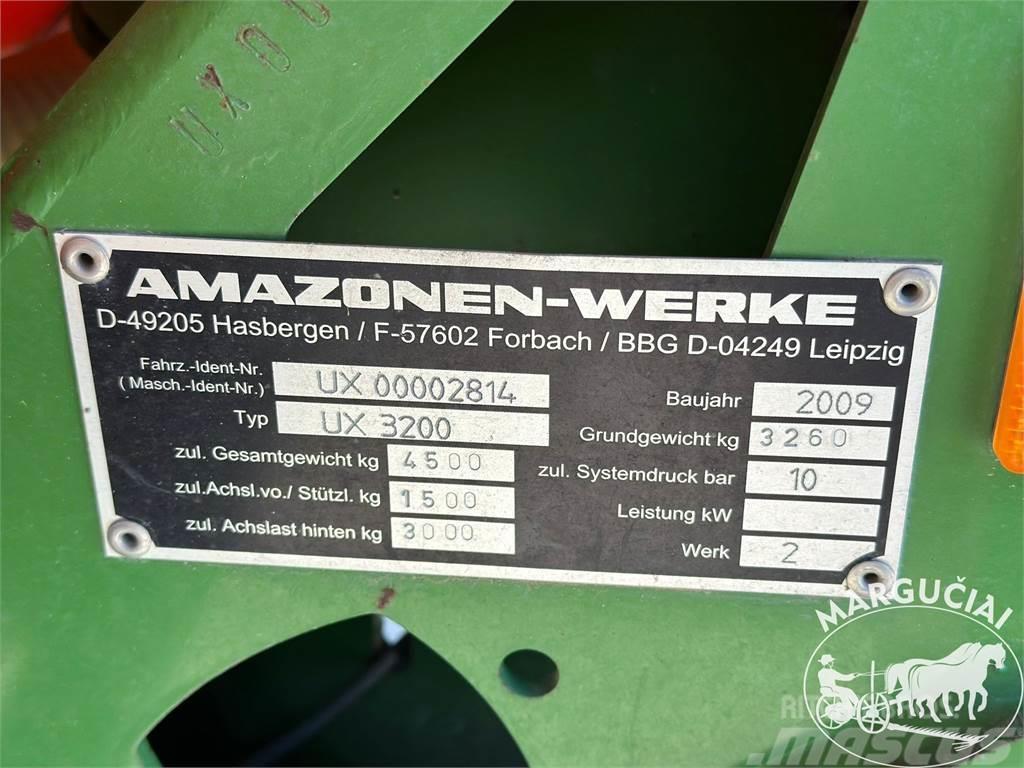 Amazone UX 3200, 3200 ltr., 24 m. Trailersprøjter