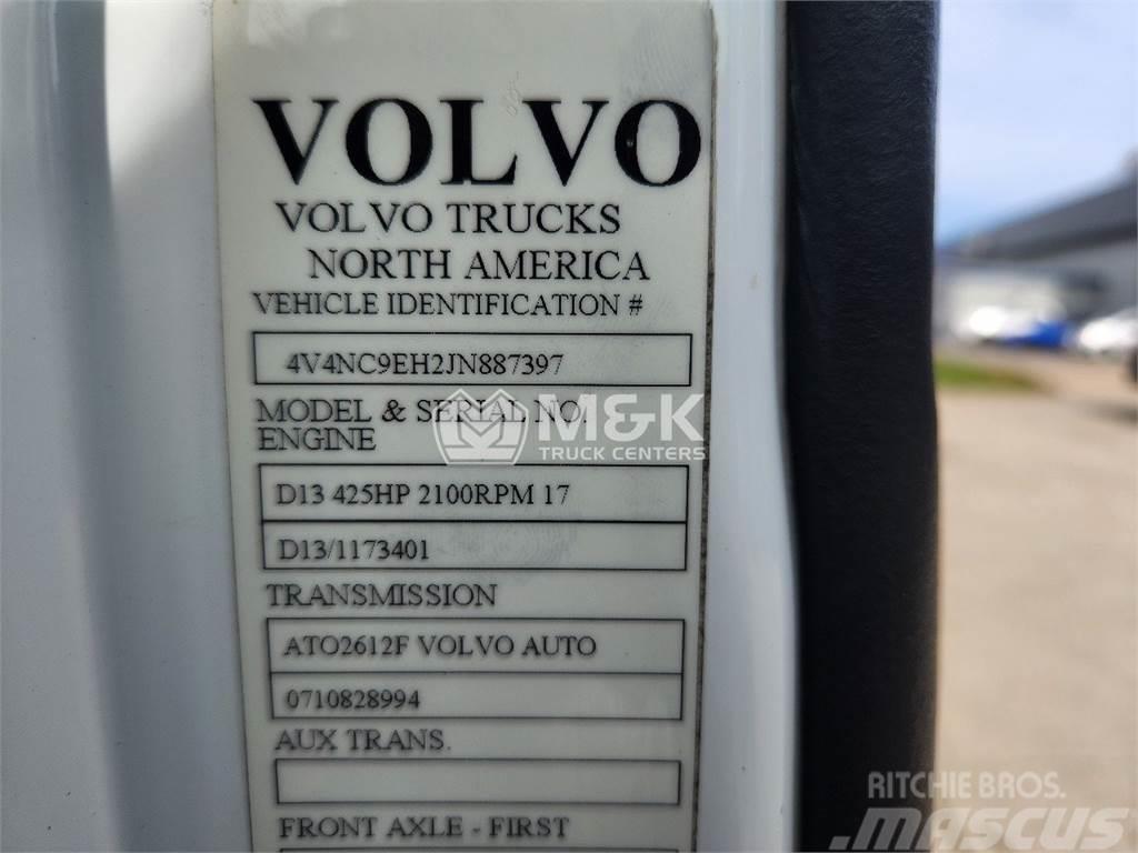 Volvo VNL64T670 Trækkere