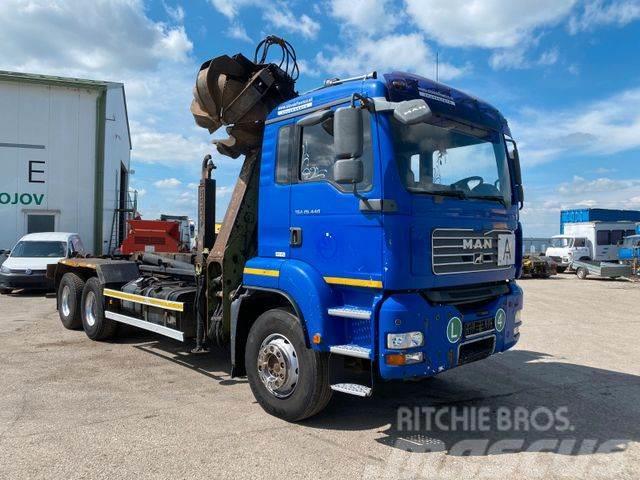 MAN TGA 26.440 6X4 for containers with crane vin 874 Lastbil med kran