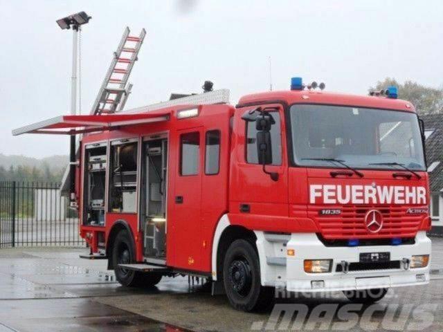 Mercedes-Benz ACTROS 1835 Feuerwehr 2080 L Fire Unit !! Andre lastbiler