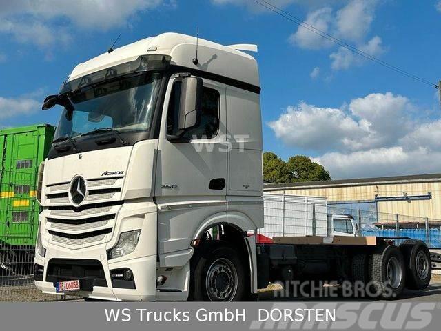Mercedes-Benz Actros 2542 BL 1 6x2 Fahrgestell 2 Stück Chassis