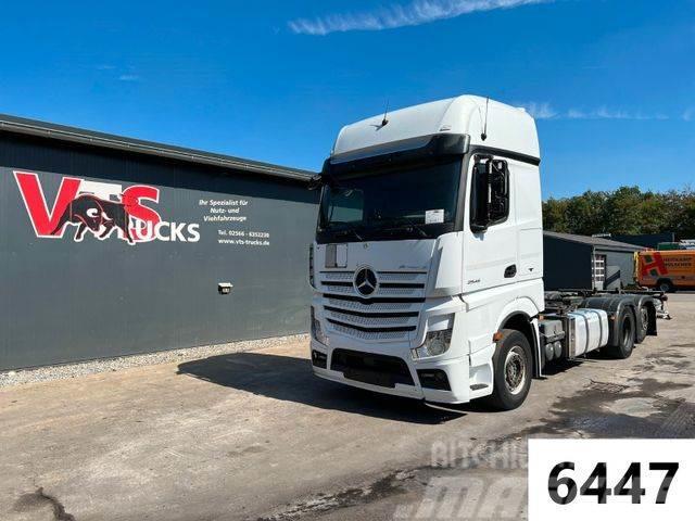 Mercedes-Benz Actros 2545 6x2 Chassis