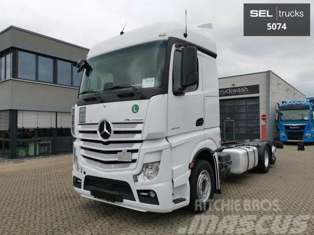 Mercedes-Benz Actros 2545 / Voith Retarder / Lift-Lenkachse Chassis