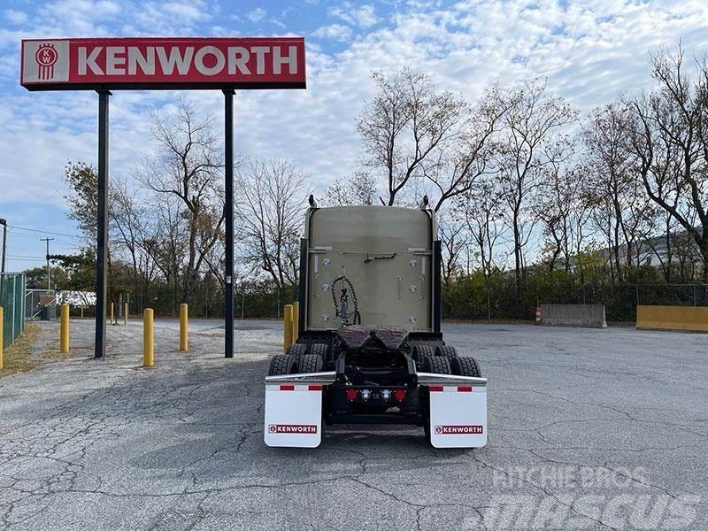Kenworth W900L Trækkere