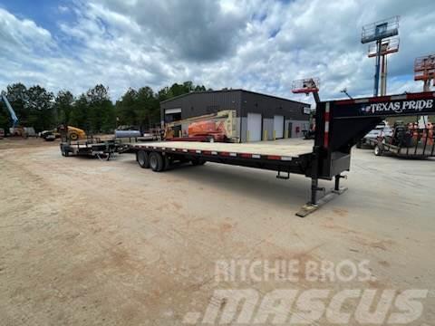 Texas Pride 8x25+5, 26k, Gooseneck, Deck Over Flatbed/Dropside trailers