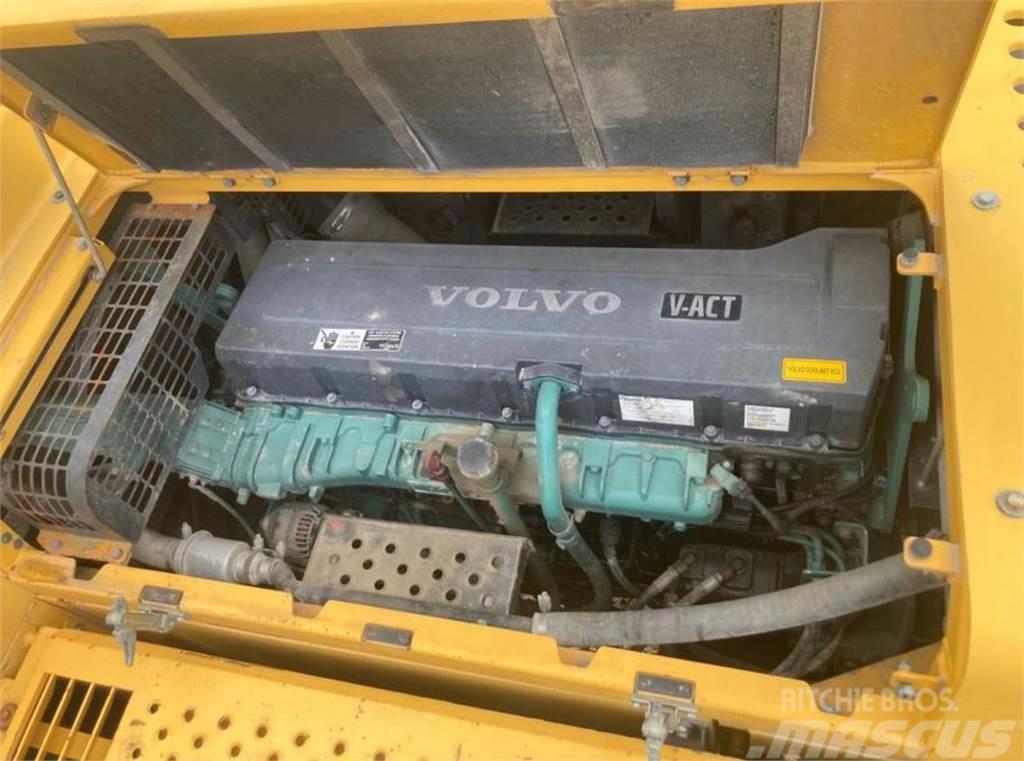 Volvo EC700B LC Gravemaskiner på larvebånd