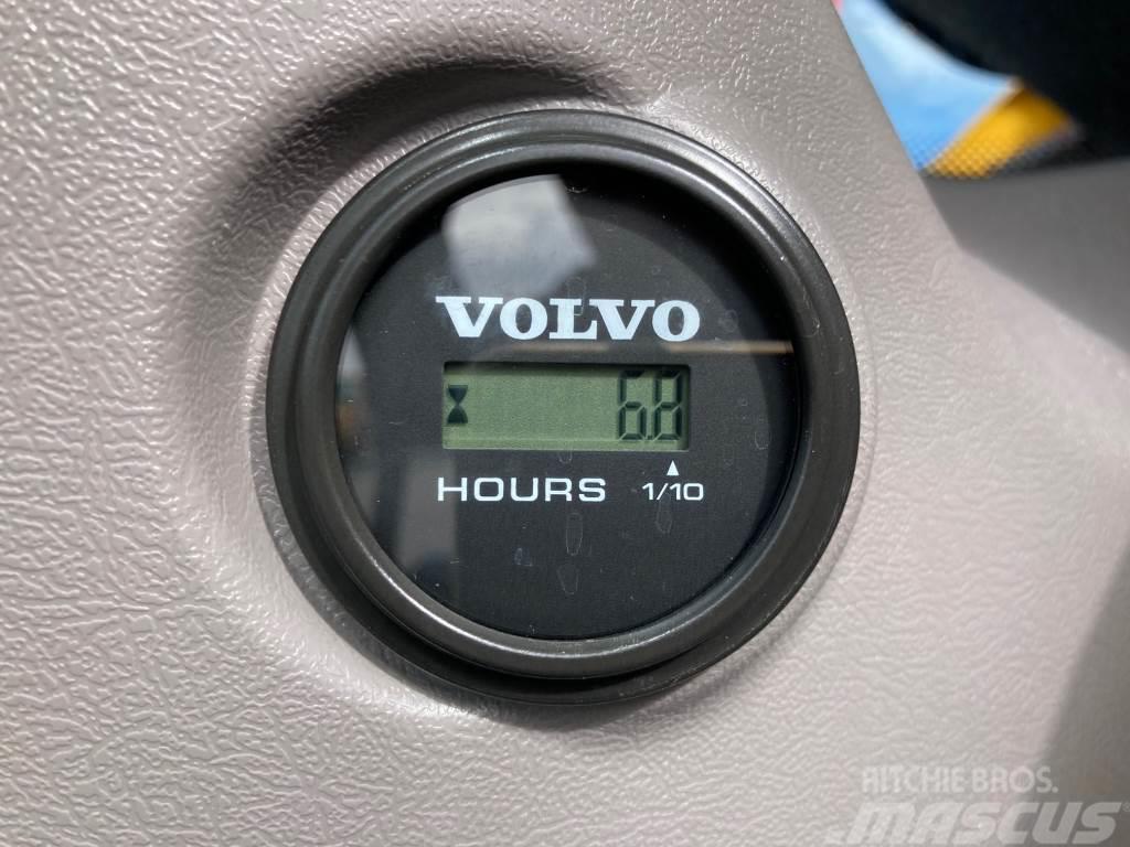 Volvo EC300EL + 700MM TELAT + RASVARI + PROBO-OHJATTU LU Gravemaskiner på larvebånd