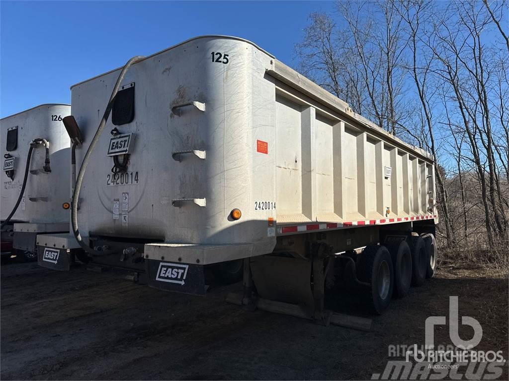 East Mfg 26 ft Quad/A Aluminum Semi-trailer med tip