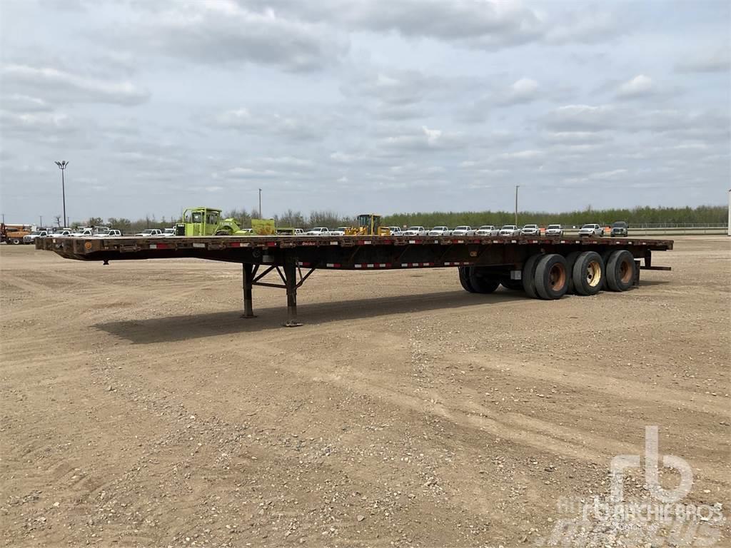 Great Dane 53 ft Tri/A Semi-trailer med lad/flatbed