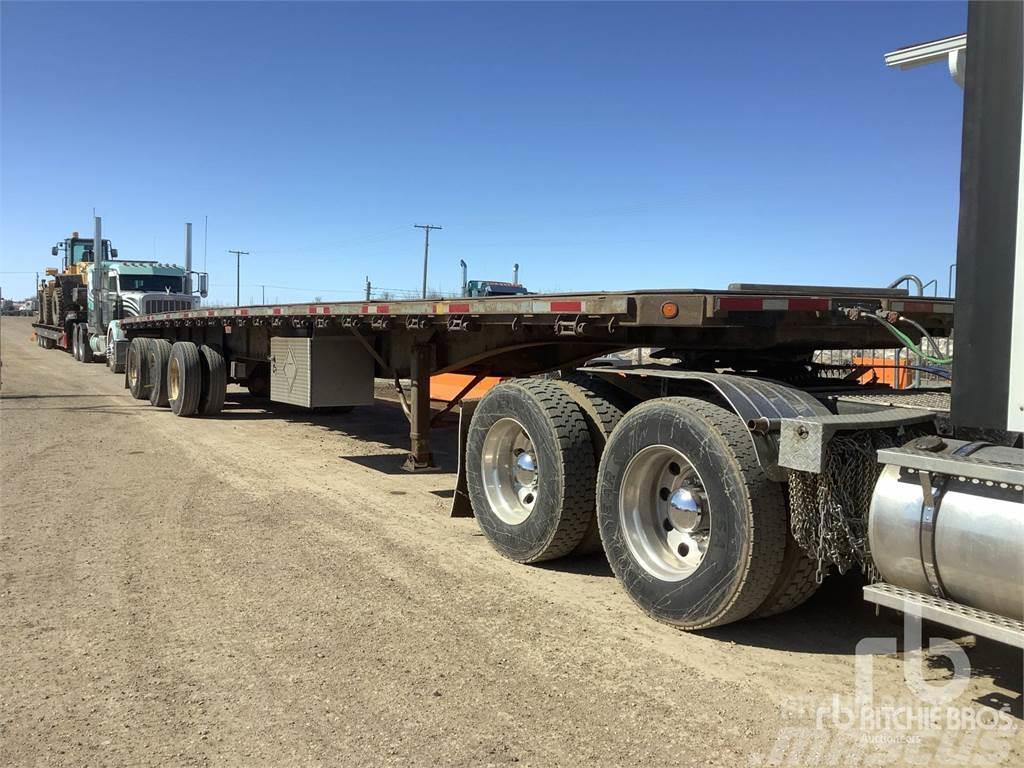 Lode King 53 ft x 102 in T/A Semi-trailer med lad/flatbed