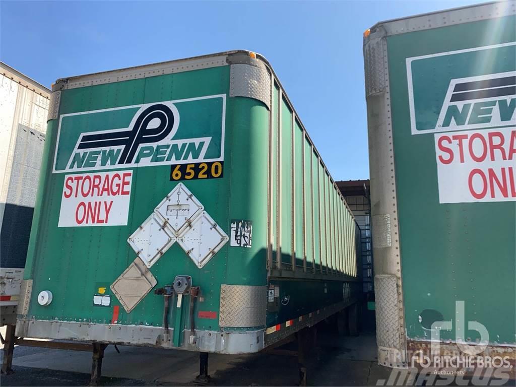 Strick 45 ft T/A Semi-trailer med fast kasse