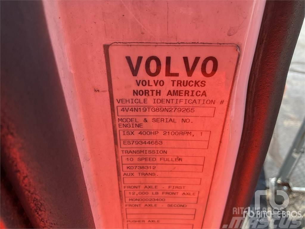 Volvo VNL42T Trækkere