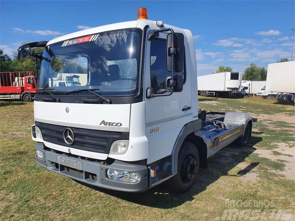 Mercedes-Benz Atego 818 Chassis - Chassis og suspension