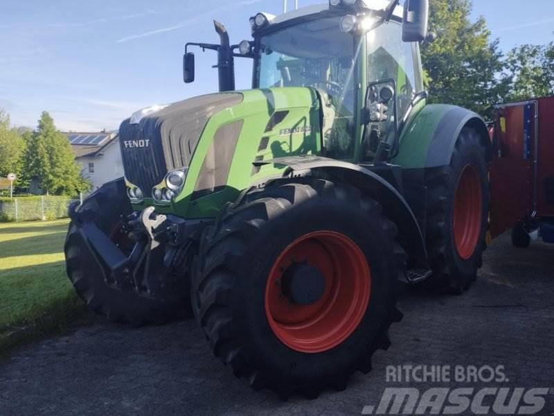 Fendt 828 VARIO SCR PROFI PLUS Traktorer