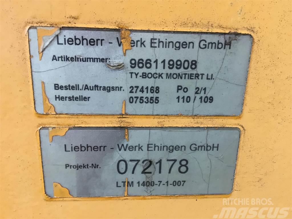 Liebherr LTM 1400-7.1 TY-bracket left pre-ass Krandele og udstyr