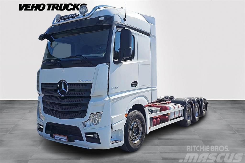 Mercedes-Benz ACTROS Actros L 3553 8x4/4 NLA Chassis