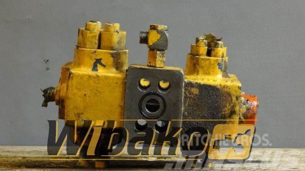 Liebherr Cylinder valve Liebherr R942 Andet tilbehør