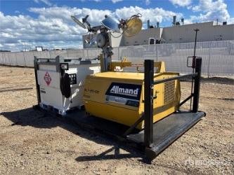 Allmand Maxi-Lite V Series
