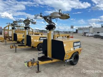 Allmand Maxi-Lite V Series