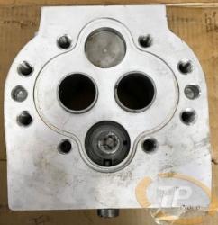 IHC 1125173C92 Pumpe