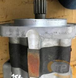 IHC 715435C93 Komatsu TD25 Pumpe
