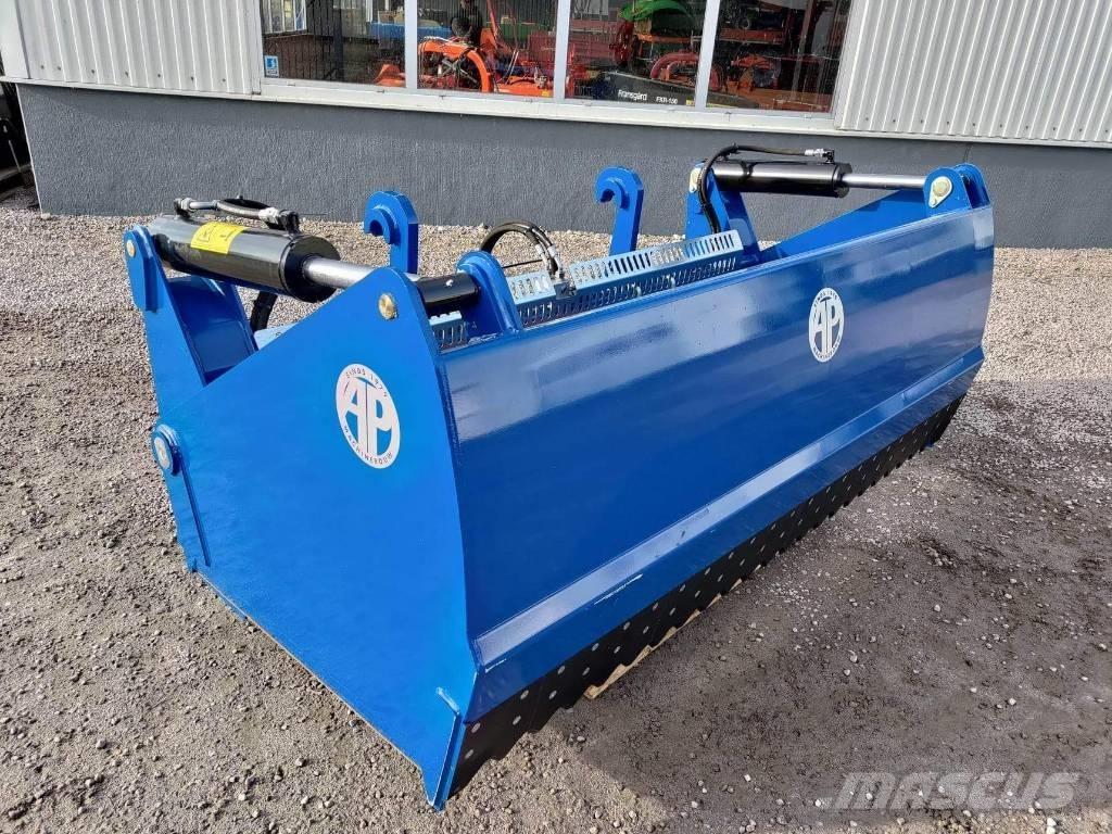 AP blockuttagare // silourtagare Tilbehør til frontlæsser