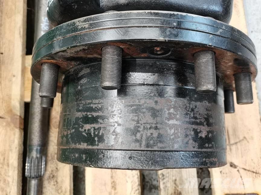 Manitou MRT .... {satellite carrier Spicer} Aksler