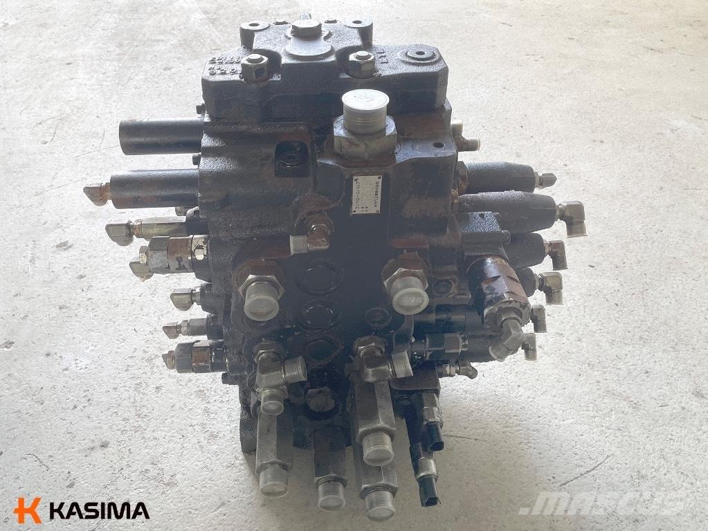 JCB JS130LC Hydraulic Distributor Hydraulik