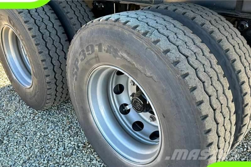 CIMC 2017 CIMC 40m3 Side Tipper Trailer Andre anhængere