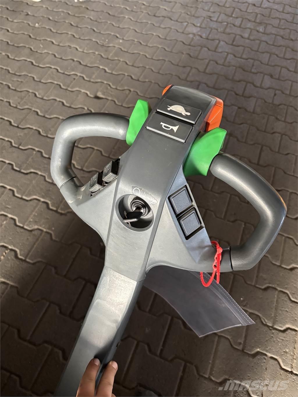 MIC G16s Triplex 4600 mm Hochubwagen Gaffelstabler med gående fører